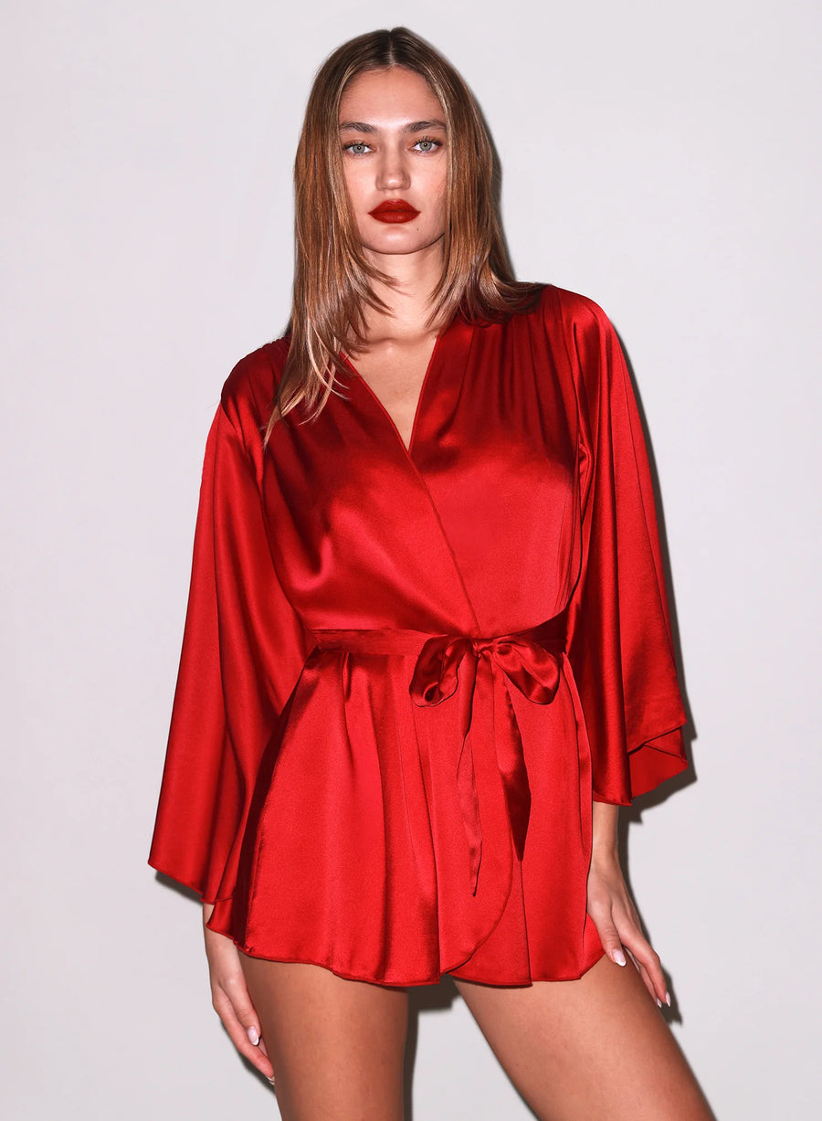 Rouge Angel Sleeve Robe